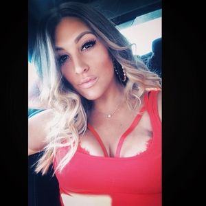 Meet your Posher, Jaclyn